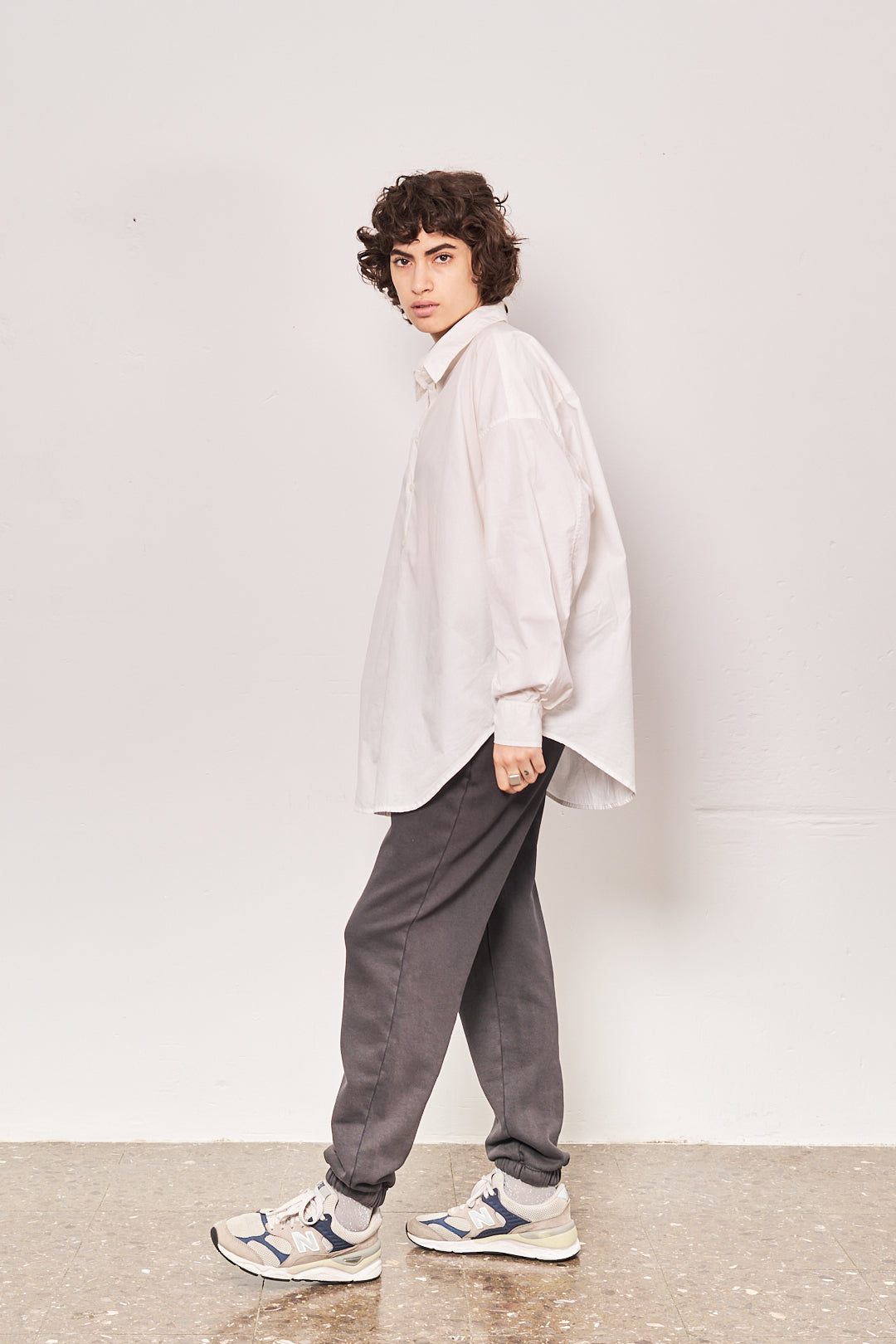 CAMISA BLANCA OVERSIZE